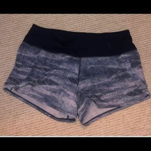 LULULEMON SPEED UP SHORTS